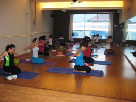 Sim-yoga-1